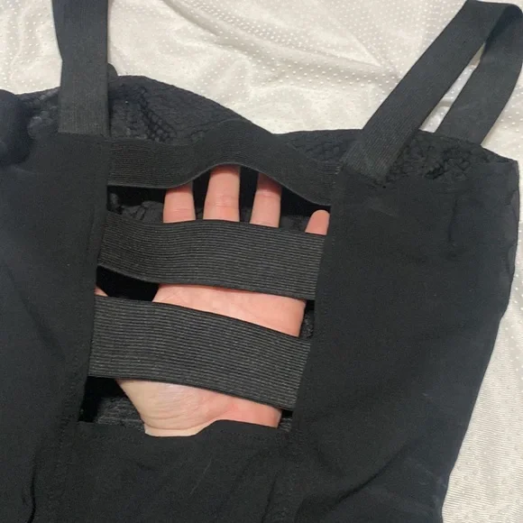 Little black dress - Picture 8 of 9